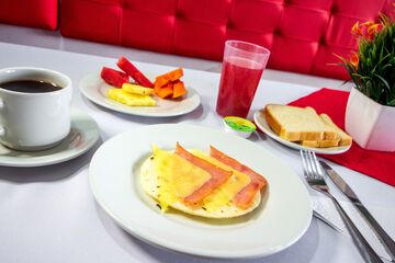 Breakfast meal