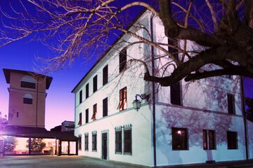 Front of property - evening/night
