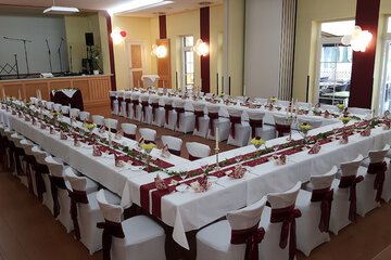 Indoor wedding