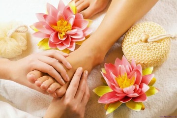 Nail salon