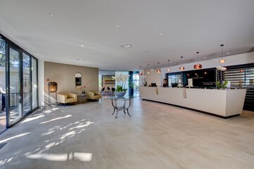 Spa reception