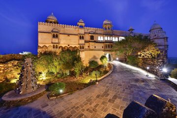 Front of property - evening/night
