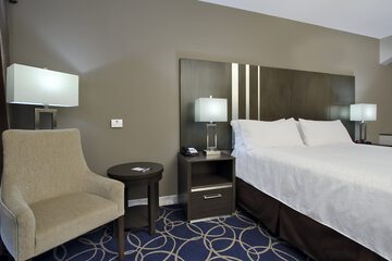 Room 18 of 38