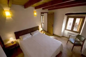guest_rooms