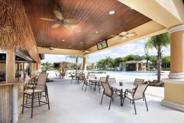Poolside bar