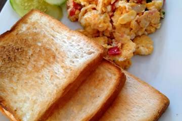 Breakfast meal