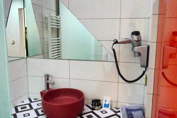 Photo 24