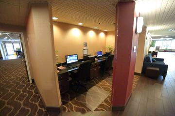 Business Center 45 of 49