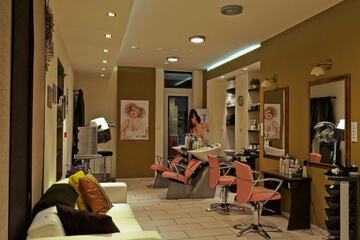 Hair salon