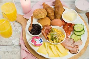 Breakfast meal