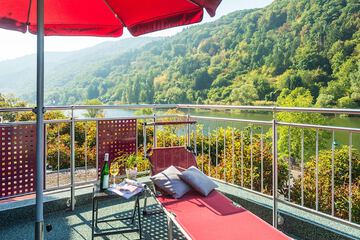 Sundeck