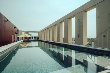 Rooftop pool