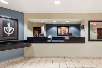 Hotel Interior 10 of 28