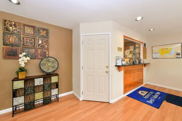 Breakfast/Coffee Service 12 of 14