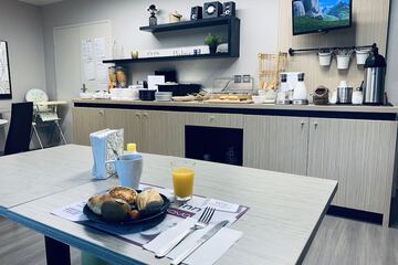 Breakfast area