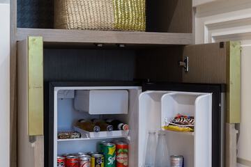 Minibar