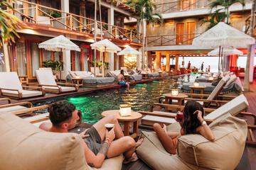 Poolside bar