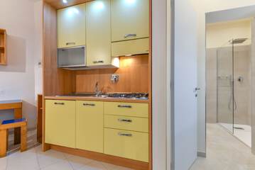 Private kitchenette