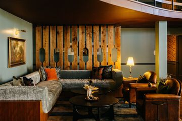 Hotel Interior 8 of 56