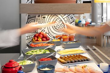 Breakfast buffet