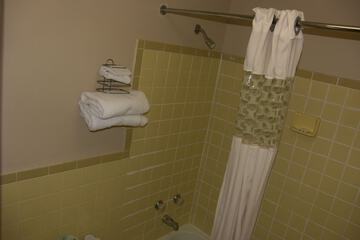 Room 14 of 26