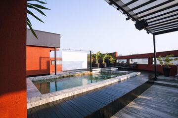 Rooftop pool