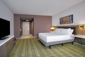 Room 20 of 37