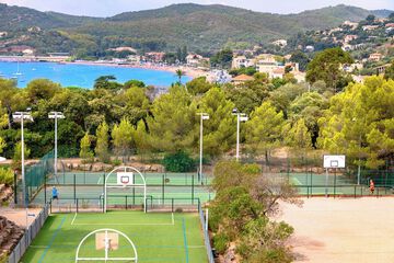 Tennis court