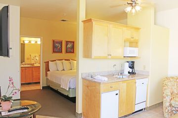Private kitchenette