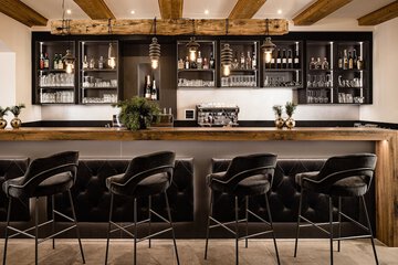 Snack bar
