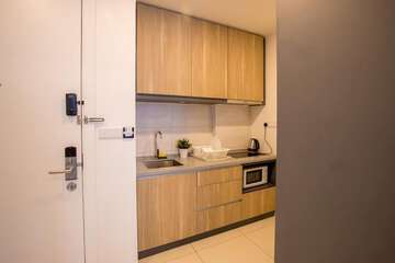 Private kitchenette