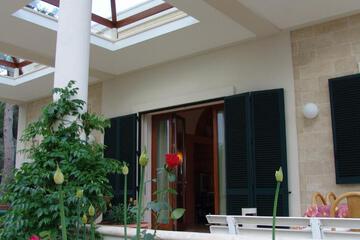 Photo 32