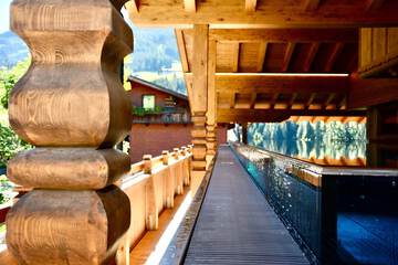 Infinity pool