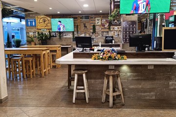 Poolside bar