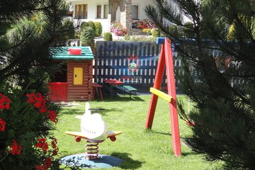 Children's play area - outdoor
