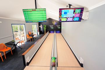 Bowling