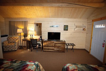 Room 27 of 44