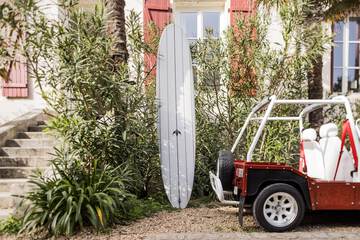 Surfing/boogie boarding