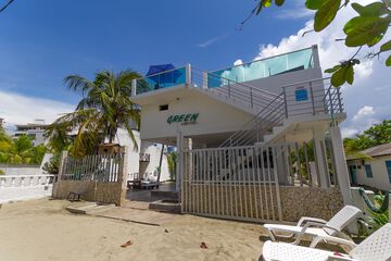 Beach/ocean view
