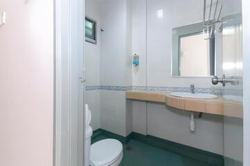 Photo 47