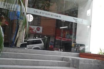 Photo 8