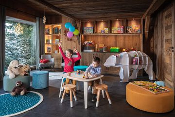 Children's play area - indoor