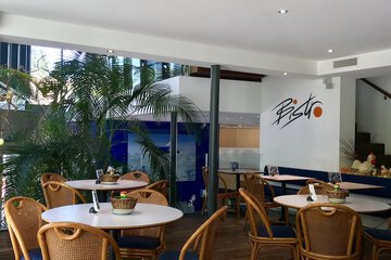 Cafe