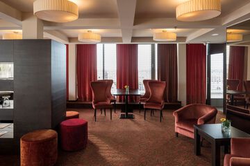 Executive lounge