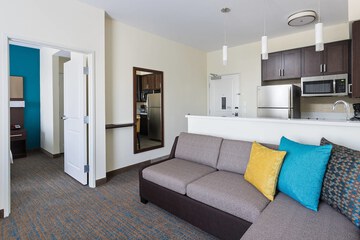 Residence Inn by Marriott Houston West / Beltway 8 at Clay Rd.