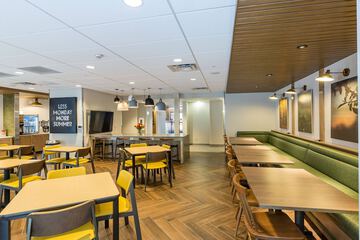 Breakfast/Coffee Service 45 of 50