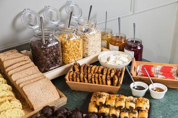 Breakfast buffet