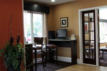 Business Center 14 of 14