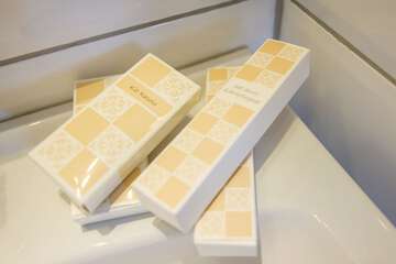 Bathroom amenities