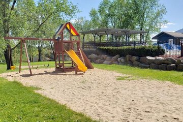 Children's play area - outdoor